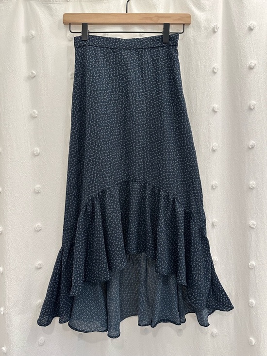 H&M Dresses & Skirts - H&M Navy Floral High-Low Ruffle Midi Skirt